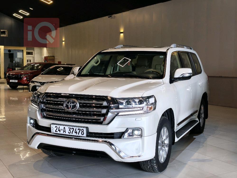 تويوتا لاندكروزر